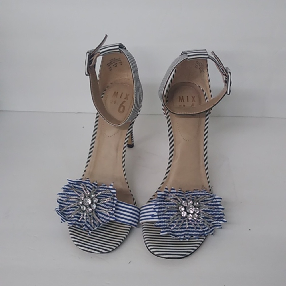 Mix no. 6 two toned open toe heels